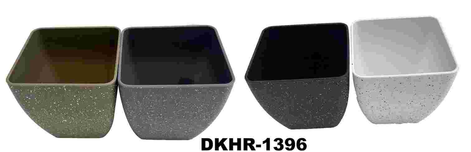 H640374493